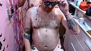 barber babe flaunts her perfect natural tits while teasing the customer