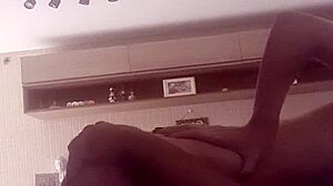 I, Alineflavio, got a creampie from my blonde milf partner.