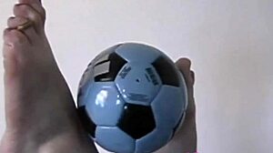 Hot Teen Piper Fawn Undresses Nude