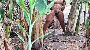 Outdoor Milf with Big Pussy Pees in Public