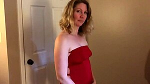 Super hot milf Becky fingers her wet pussy