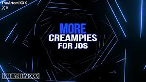 Glam pornstar sunny leone shows off her curves at digitaldesire