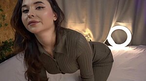 I am the most flexible girl licking my own pussy and squirting with dildo toys