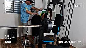 i watch emplyees fuckin in the warehous