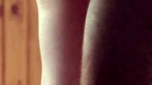 long leg redhead babe fucked and creampied - ruda cat