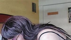 un rico oral sex with chubby mexican trans babe