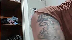 Julianna Prado Shemale Shows Off in Stunning Crossdressing Display