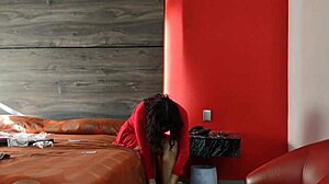 uhh, morrita mexicana de 21 coge con señor 45, so hottt!