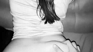 culona gets fucked in doggy on the couch, big ass bouncing hard