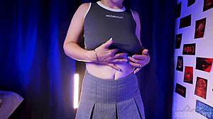 deep throat queen crams huge dick without gagging