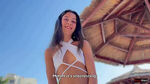 Cute masseuse hints at wet hotel sex with client