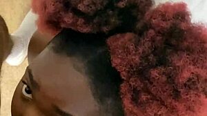 jshump gets juicythehoudini to cream hard in missionary action. it’s a wild amateur ride.