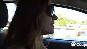 Wow, Sovereign Syre shoves a massive toy deep in her tight asshole, it’s insane! 😲