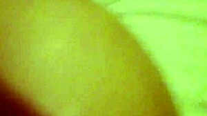 asian wife cheats in doggystyle, fingering her wet pussy and masturbating her big ass 😏