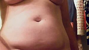 yo, watch this 19yo redhead scarlet dance sexy for ya!