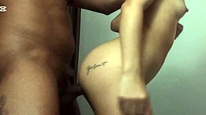 Girlfriend begs for deep creampie