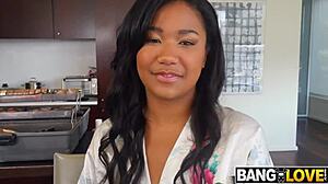 loni legend bangs an old fan in pov, damn hot!