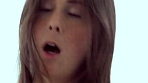 babe captivates in a daring solo fingering act