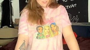 dildo sucking and pussy play with a big clit and horny slut 😈