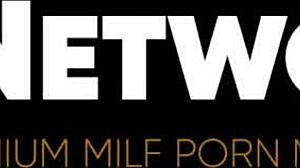 naughty lindsey lakes and venus valencia seduce a guy into threesome fun