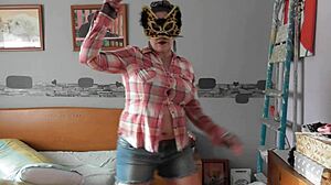 Busty Stepsister Teases Ass and Boobs to Get Me Horny.