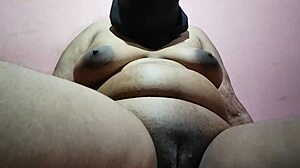 Beautiful Indian Amateur With Big Tits In Homemade Scene