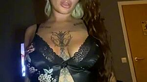 Slutty Goth Fingers Herself After College