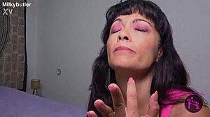 the cock-raising tantric masseuse seduces with big tits and parody