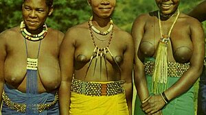 Uh, sunt obsedat de aceste confesiuni erotice vintage ale femeilor retro păroase... mă înțelegi?