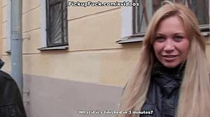 i pickd up this blode and she suked me on the porch, it wuz so public n amateur, feelin so excited