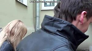 i pickd up this blode and she suked me on the porch, it wuz so public n amateur, feelin so excited