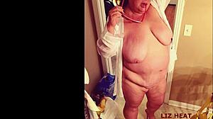 bbw hotwife, suck that bull's cock now