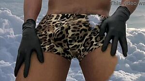 I recorded myself dancing and touching, so hot!