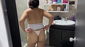 latina nympho fucks toilet bowl wetly