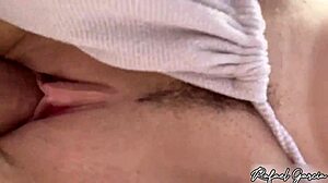 i met this hot chick on the beach and fucked her in my jacuzzi