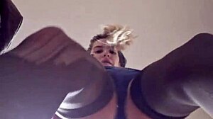 Hot Teen 18+ Elza Kom Shows Off Pretty Shoes And Curvy Body In Lingerie