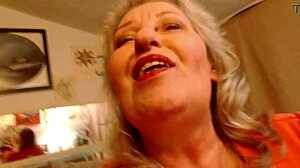 dawnskye shows belly button, under boobs, armpits, and kisses