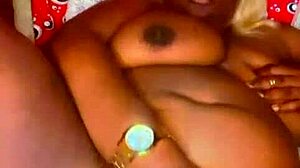 Sundaydogood614 Shows Shaved Pussy Lesbian Action In Hairless Update Video