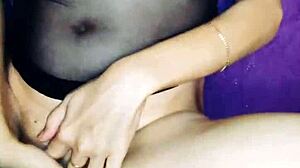 Rough Muff Diving On Milf's Pussy In Homemade Sex?