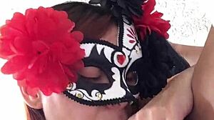 hey, i love feeling that cock throbbing from horniness 😍