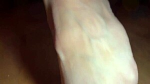 I seduce my hungry flower Nicole Love, waiting for the rain.