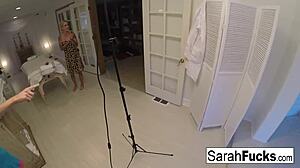 Sarah Jessie Receives a Sensual Massage from Alix Lynx.