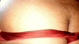 Esposa Bbw Experimenta Calcinhas Fio Dental Do Vizinho