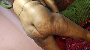 Office Boy Fucks His Madam in Homemade Clip