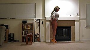 Rachel st clair feels intense pleasure in handcuff bondage booty show, her ass bound and helpless