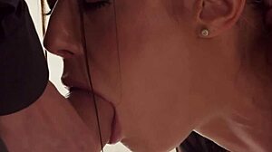 stepsisters eat each other out