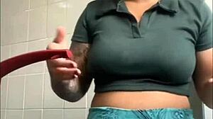 Gosto De Mostrar Minha Rachada Inchada