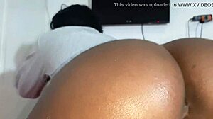 Sentei Gostoso Até Ele Enche Minha Bucetinha De Porra Completo No Red!