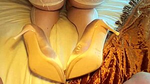 Milf thanks lover with intense blowjob and hard fucking