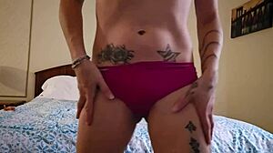 belle petite 18+ emy angel shows narrow ass in solo masturbation